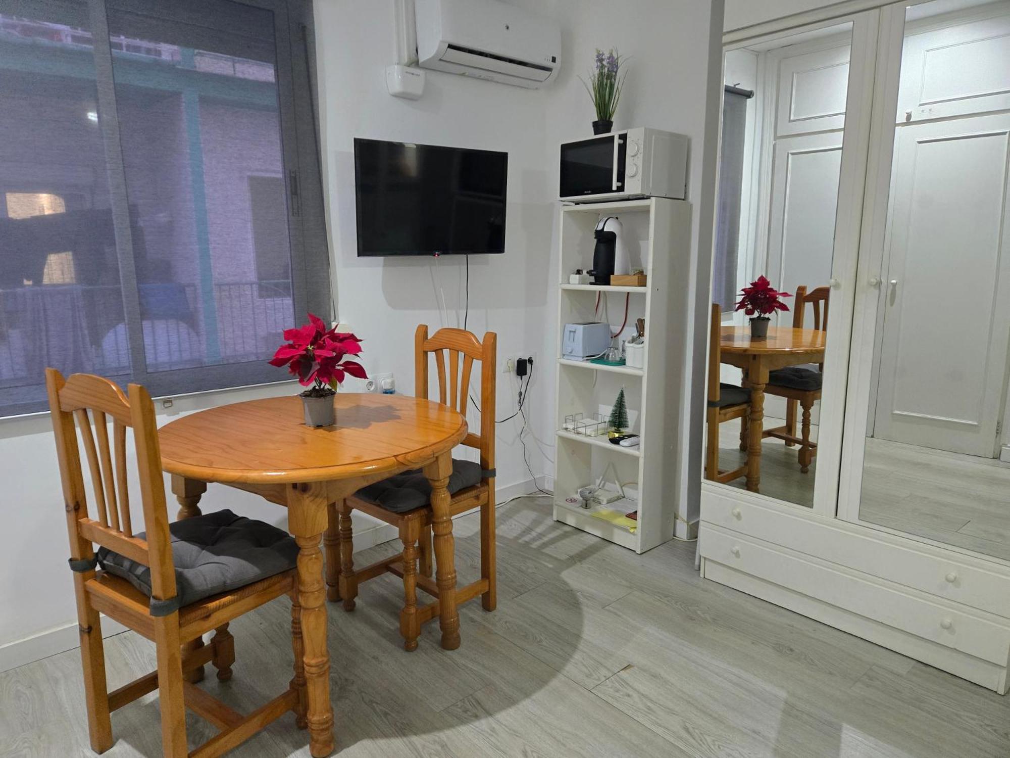 Estudio En Torremolinos, Plaza De Andalucia Εξωτερικό φωτογραφία